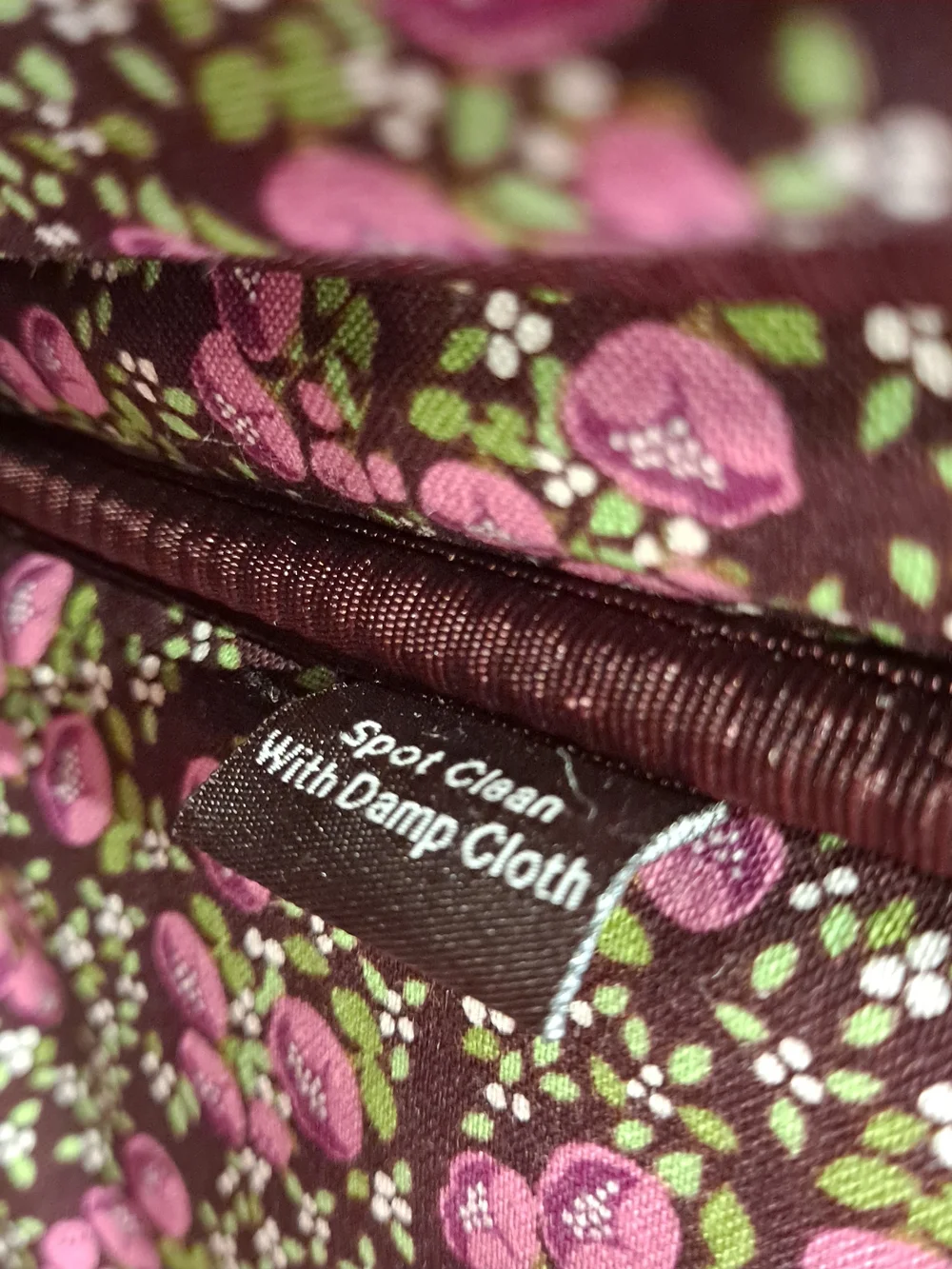 Vera Bradley Merlot Quilted Cotton Stitched Floral Zip Padded Laptop Sleeve